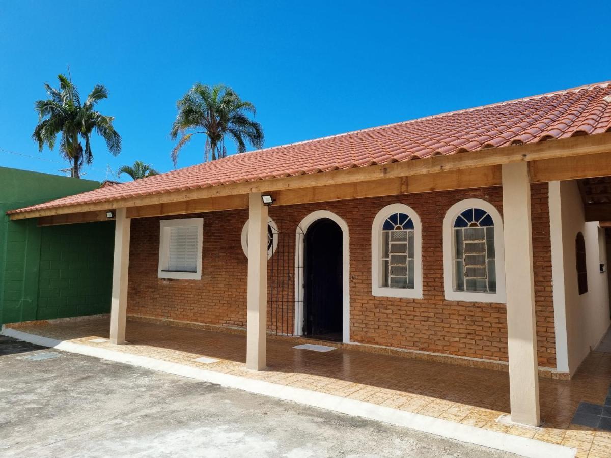 Confortavel Casa Com Piscina E Churrasqueira A 100M Da Praia Caraguatatuba Exterior foto