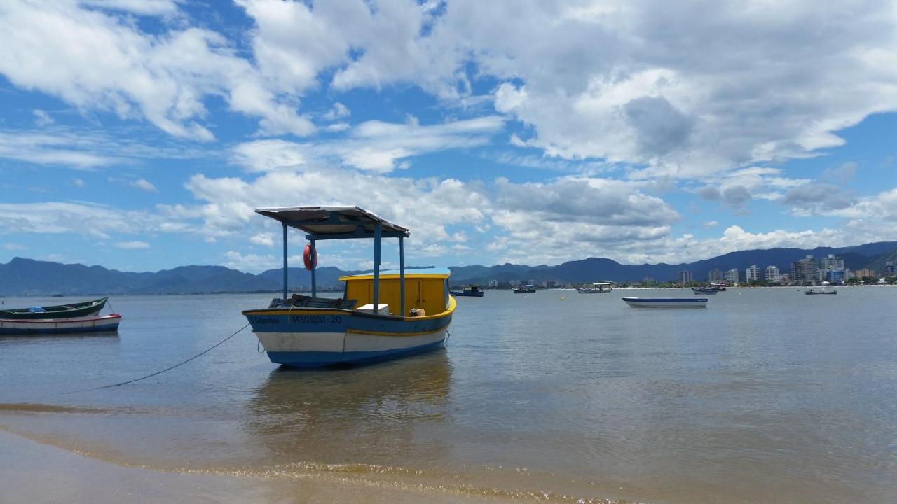 Confortavel Casa Com Piscina E Churrasqueira A 100M Da Praia Caraguatatuba Exterior foto